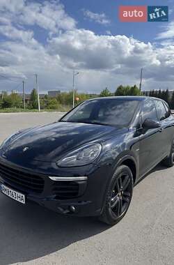 Porsche Cayenne 2015