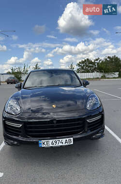 Porsche Cayenne  2016
