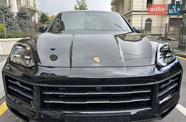 Porsche Cayenne  2025