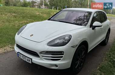 Porsche Cayenne  2012