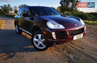 Porsche Cayenne  2008