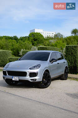 Porsche Cayenne  2017
