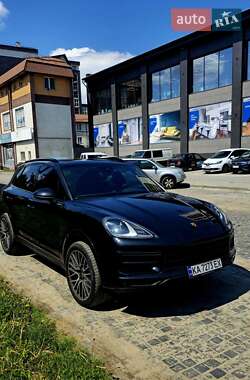 Porsche Cayenne 2020