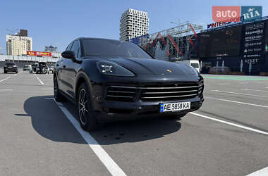 Porsche Cayenne  2018