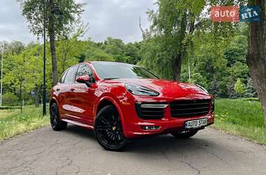 Porsche Cayenne  2015