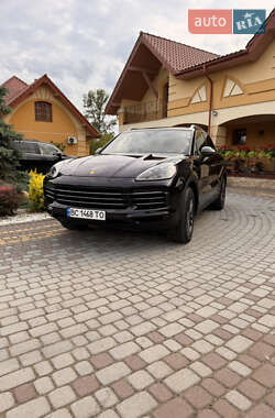 Porsche Cayenne 2020