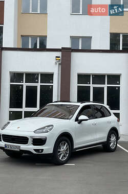 Porsche Cayenne  2015