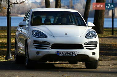 Porsche Cayenne  2010