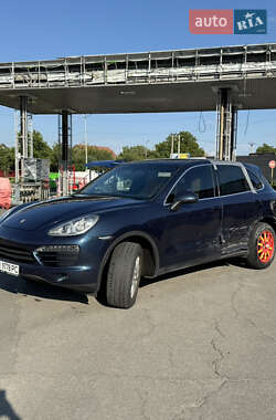 Porsche Cayenne  2013