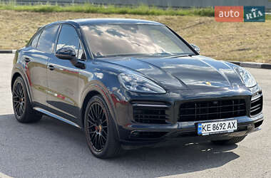 Porsche Cayenne  2019