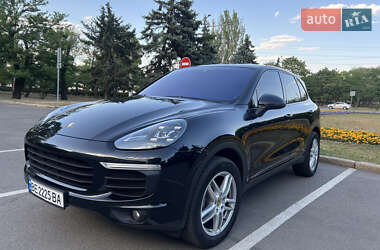 Porsche Cayenne 2015