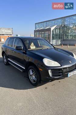 Porsche Cayenne  2008