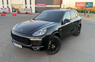 Porsche Cayenne  2016