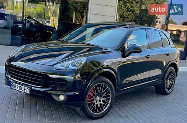 Porsche Cayenne  2016
