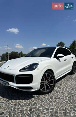 Porsche Cayenne  2020