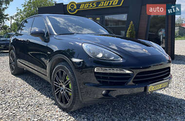 Porsche Cayenne  2014
