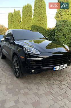 Porsche Cayenne  2016