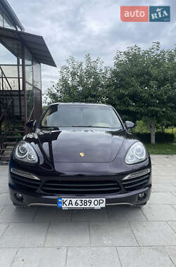 Porsche Cayenne  2011