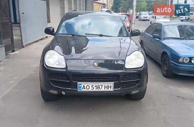 Porsche Cayenne 2004