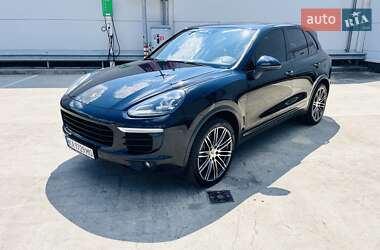 Porsche Cayenne 2015