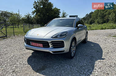 Porsche Cayenne  2019