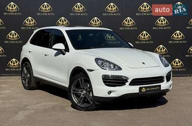 Porsche Cayenne  2014