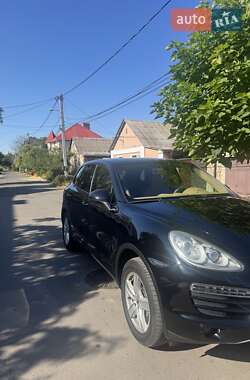 Porsche Cayenne  2013