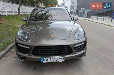 Porsche Cayenne 2012