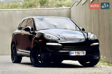 Porsche Cayenne  2010