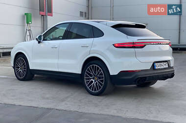 Porsche Cayenne  2020