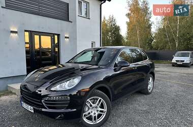 Porsche Cayenne 2011