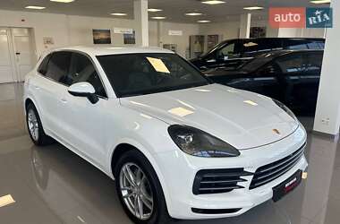 Porsche Cayenne  2022