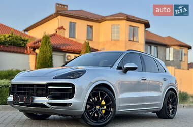 Porsche Cayenne  2018