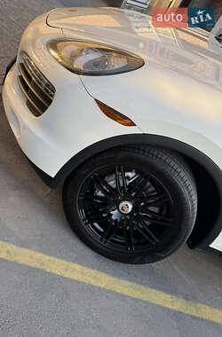 Porsche Cayenne  2011