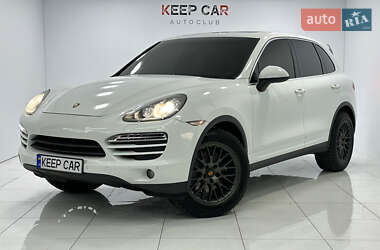 Porsche Cayenne  2013