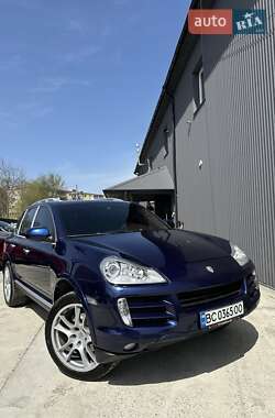 Porsche Cayenne  2008