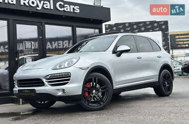 Porsche Cayenne  2013