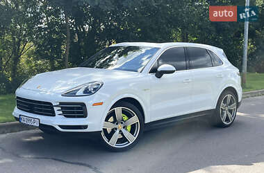 Porsche Cayenne  2019
