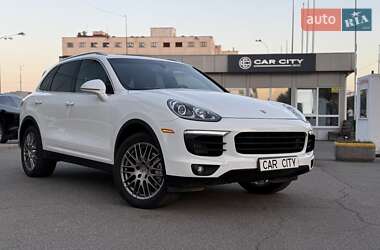 Porsche Cayenne  2016