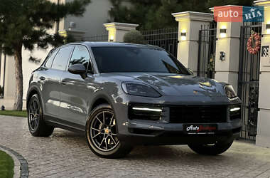 Porsche Cayenne 2023