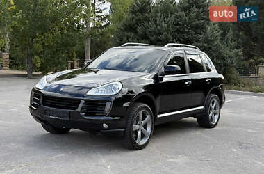 Porsche Cayenne  2008