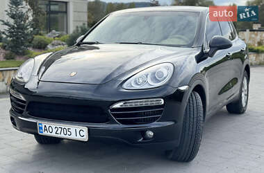 Porsche Cayenne  2011