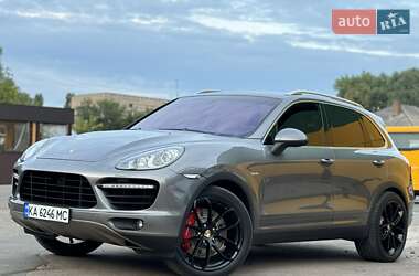 Porsche Cayenne  2010