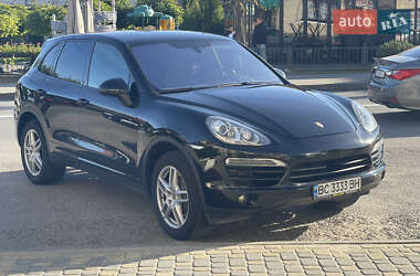 Porsche Cayenne  2013
