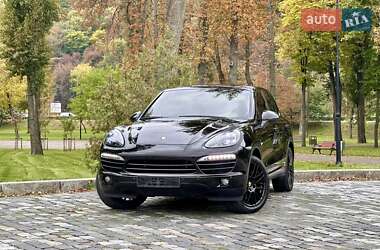 Porsche Cayenne  2014
