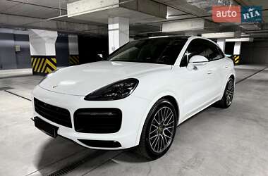 Porsche Cayenne  2019