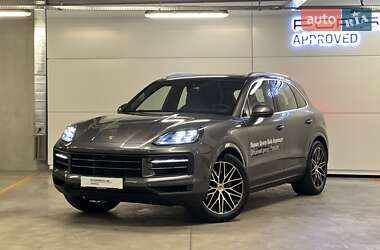 Porsche Cayenne  2024