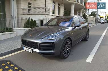 Porsche Cayenne 2019