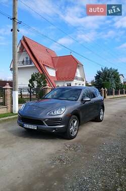 Porsche Cayenne 2011