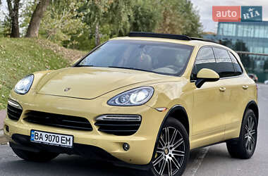 Porsche Cayenne  2010
